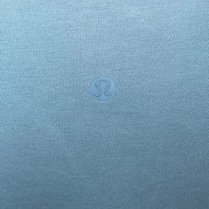 Lululemon long sleeve tee shirt